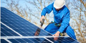 Installation Maintenance Panneaux Solaires Photovoltaïques à Ouge